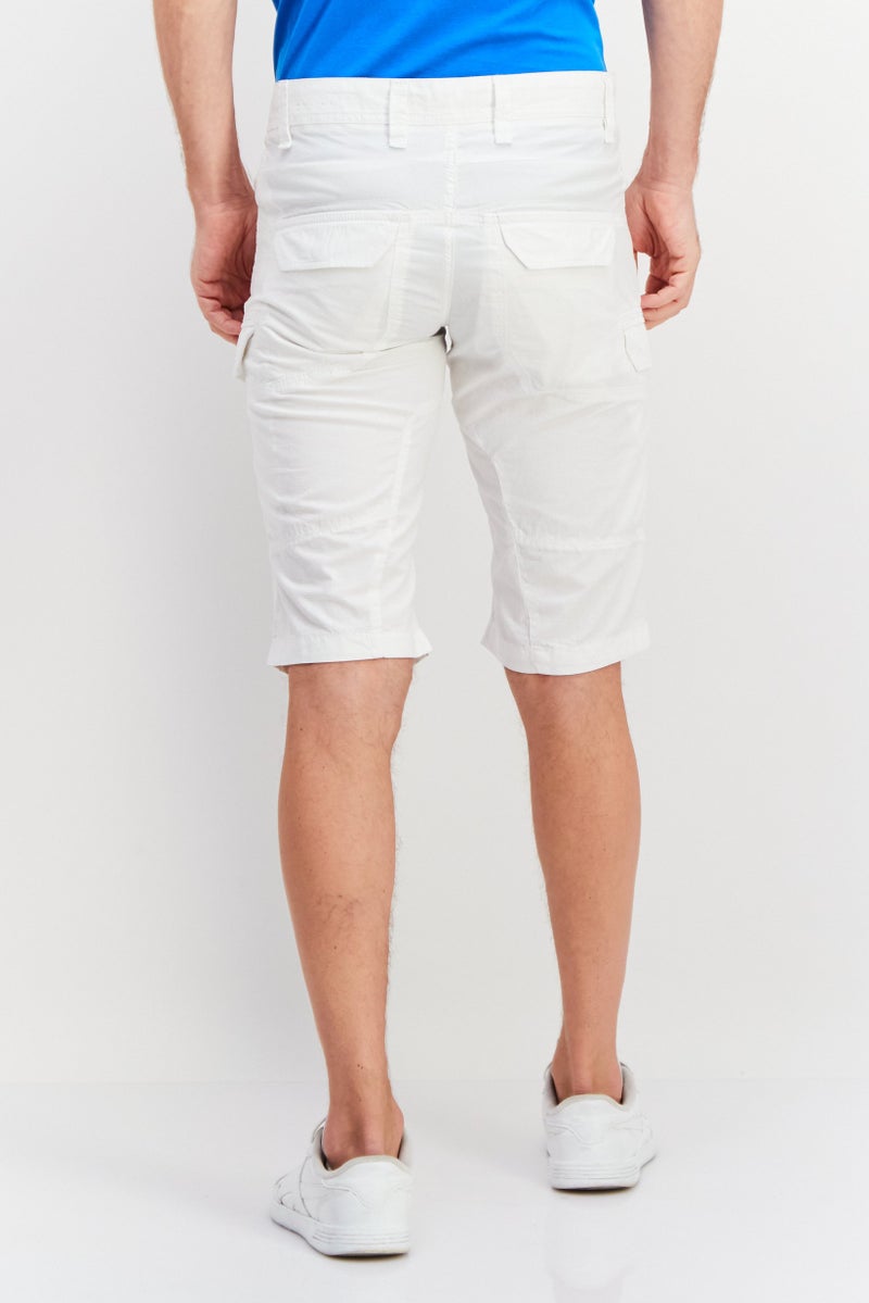 Celio Men Textured Cargo Shorts, White - Image 2